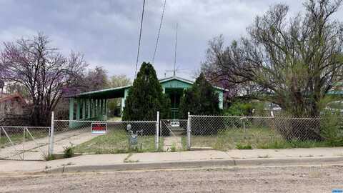 303 Mill Street, Santa Clara, NM 88026