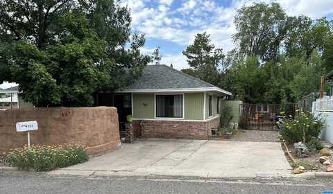 607 W 13th St, Silver City, NM 88061