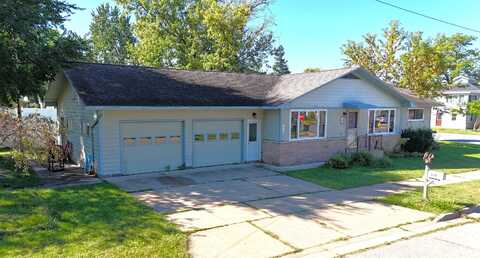 320 W Holton Street, Tomah, WI 54660