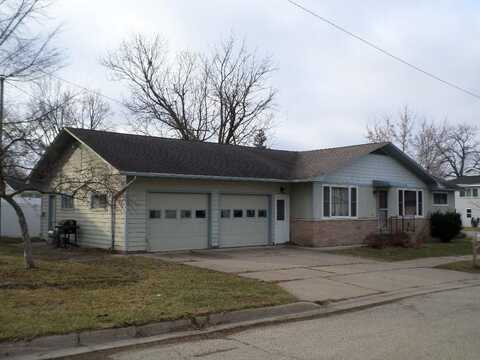 320 W Holton Street, Tomah, WI 54660