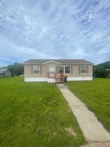 107 S 5th Street, Avoca, WI 53506