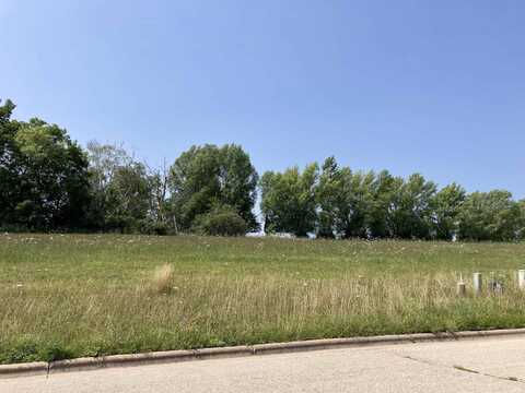 667 Newbury Circle, Lancaster, WI 53813