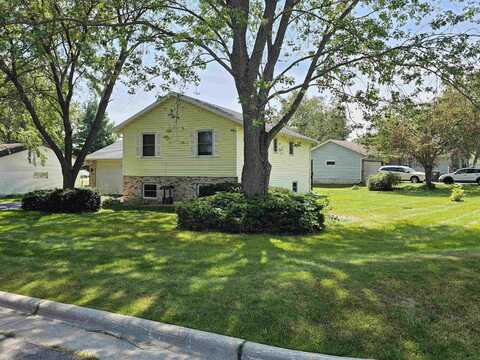 1519 ANDAMAN Street, Sun Prairie, WI 53590