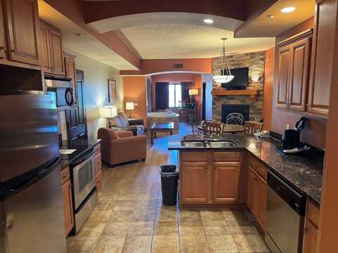 2411 RIVER Road, Wisconsin Dells, WI 53965