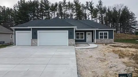 977 Pine Ridge Court, Brownsville, WI 53006