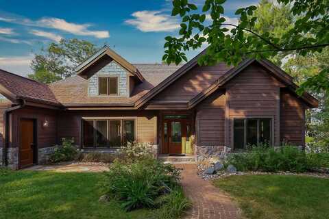 7004 Lair Drive, Rhinelander, WI 54501