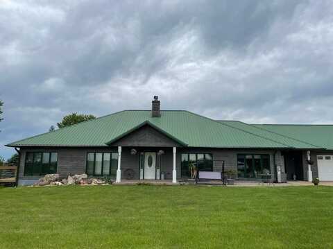 4738 Green River Road, Fennimore, WI 53809