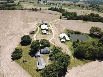 6632 Dutch Hollow Road, Potosi, WI 53820