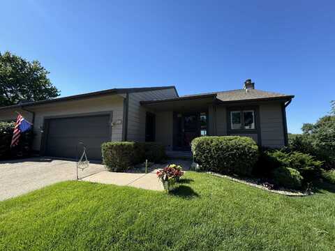 308 Country View Court, Janesville, WI 53548