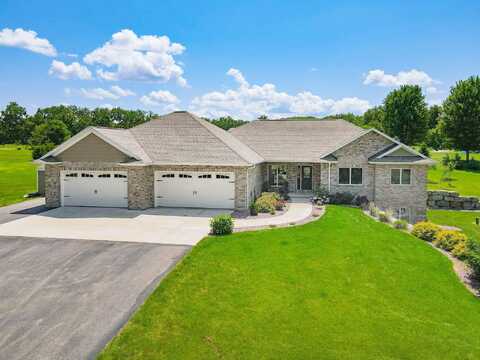 5110 N Northwood Trace, Janesville, WI 53545