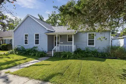 220 W Emmett Street, Portage, WI 53901