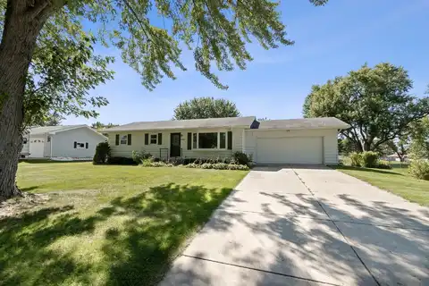 N7627 Carimaunee Drive, Portage, WI 53901