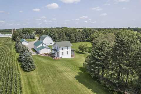 4005 W County Road A, Janesville, WI 53548