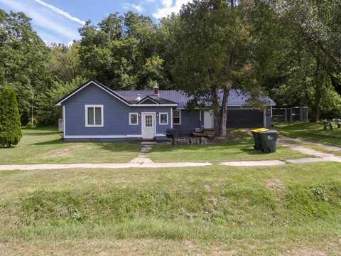 212 HIGHWAY 131, Gays Mills, WI 54631