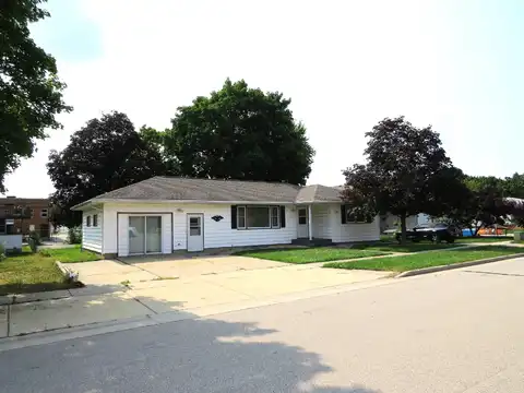 1120 Center Street, Black Earth, WI 53515