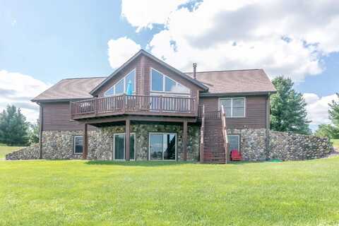 N8086 Clear Water Drive, New Lisbon, WI 53950