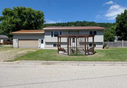 303 N Elizabeth Street, Readstown, WI 54652