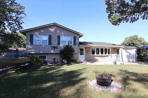 2014 S Crosby Avenue, Janesville, WI 53546