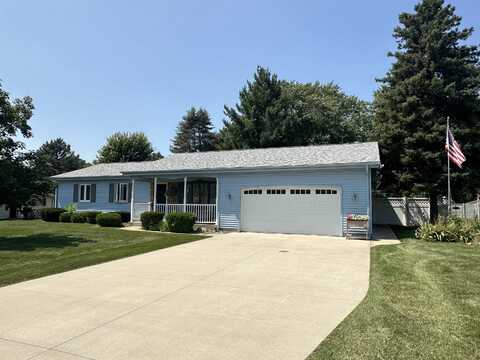 631 E Holly Road, Beloit, WI 53511