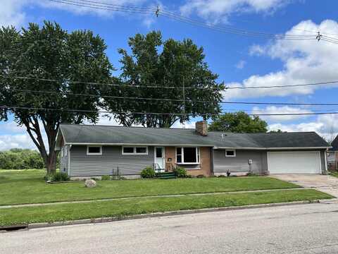 549 Waterloo Street, Columbus, WI 53925