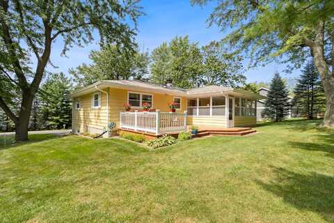 2886 Dellvue Drive, Fitchburg, WI 53711