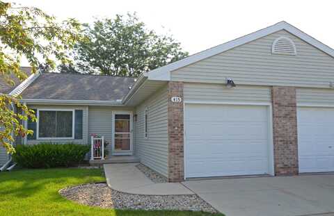 415 Kensington Square, Stoughton, WI 53589