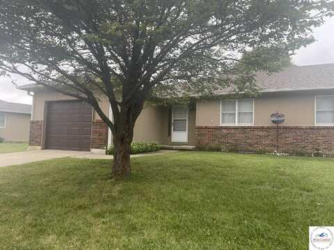 3132 Brooking Park, Sedalia, MO 65301