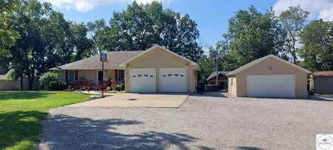 12278 Crestview, Warsaw, MO 65355