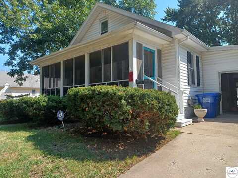 1811 S Carr, Sedalia, MO 65301