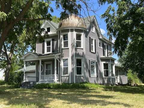 102 Jersey St, Raritan, IL 52601