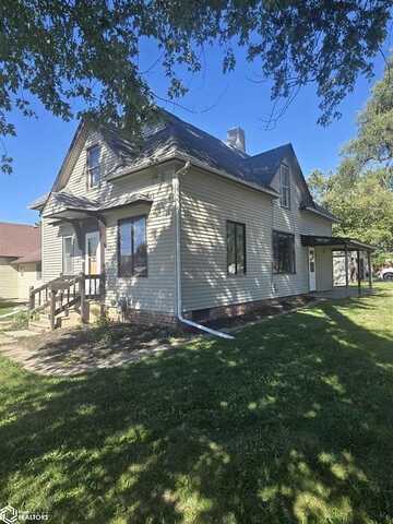 1004 S 2Nd Street, Oskaloosa, IA 52577