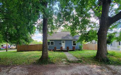 313 E Pike Street, Vevay, IN 47043