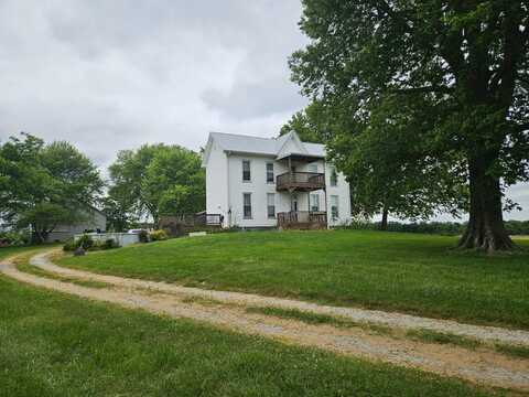 303 S County Road 550, Connersville, IN 47331