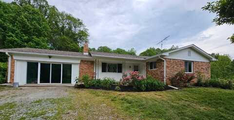 6803 S Ott Road, Connersville, IN 47331