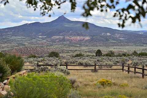 101 Mesa Prieta Road, Youngsville, NM 87064