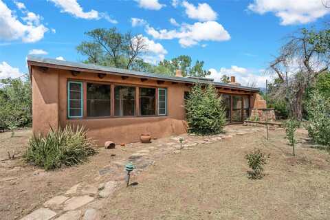 1329 Canyon Road and 0 Canyon Road, Santa Fe, NM 87501