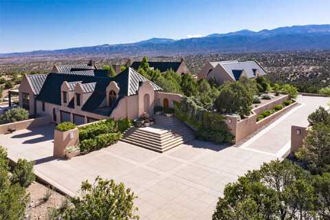 411 Tano Road, Santa Fe, NM 87506