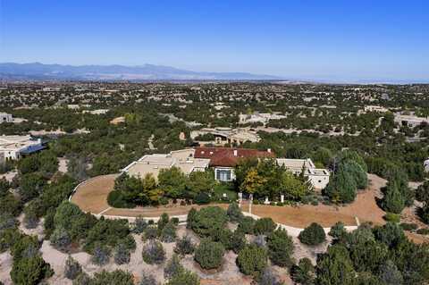 73 Sundance Drive, Santa Fe, NM 87506