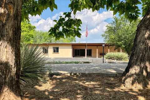 1506 Montana Vista Street, Espanola, NM 87532