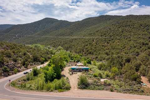 632 Paseo del Canyon, Taos, NM 87571