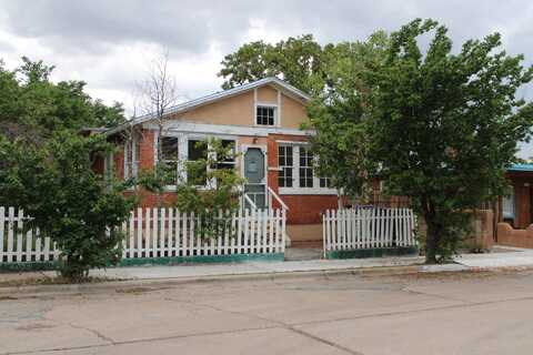 254 Staab Street, Santa Fe, NM 87501