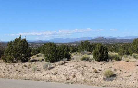 6 Rain Dance Court, Santa Fe, NM 87506