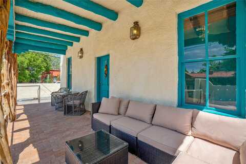 229 McKenzie, Santa Fe, NM 87501