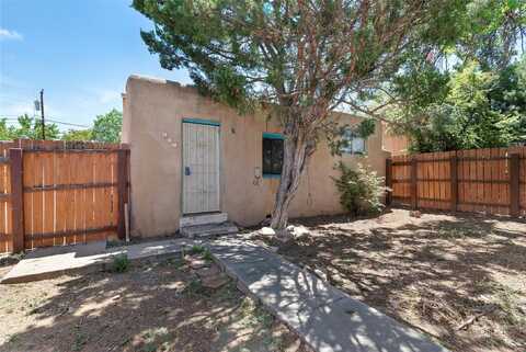 707 Kathryn Avenue, Santa Fe, NM 87505