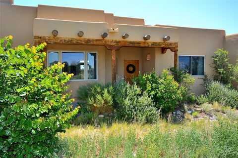 34 Aster Way, Eldorado, NM 87508