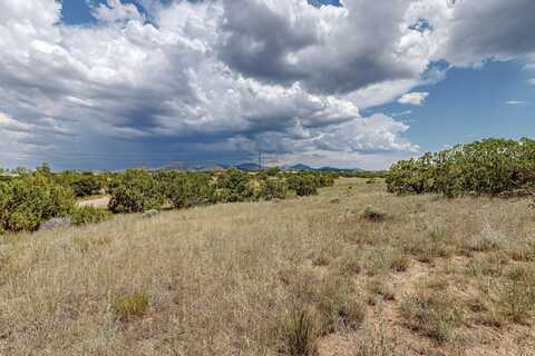 15 Dovela Road, Santa Fe, NM 87508