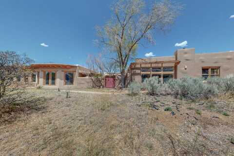 48 Camino Valle, Santa Fe, NM 87508