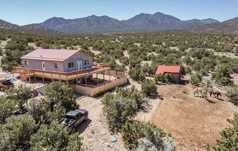 152 Camino Cerro Chato, Madrid, NM 87010