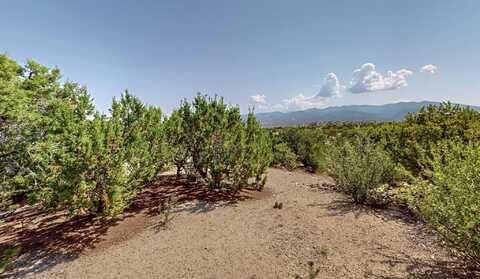 109 Valle Sereno, Santa Fe, NM 87505