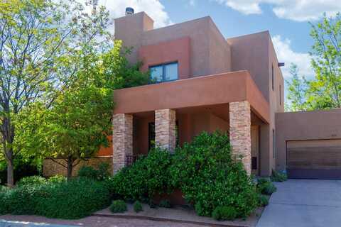 1611 Villa Strada, Santa Fe, NM 87506